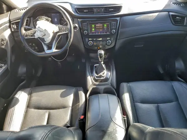 JN8AT2MT8JW461977 2018 NISSAN ROGUE - Image 8