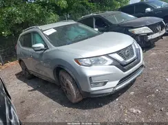 JN8AT2MT8JW462188 2018 NISSAN ROGUE