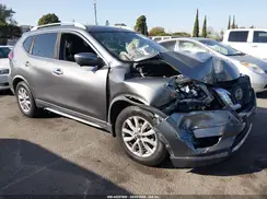 JN8AT2MT8JW462367 2018 NISSAN ROGUE