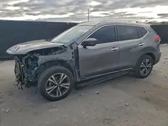 JN8AT2MT8JW464555 2018 NISSAN ROGUE