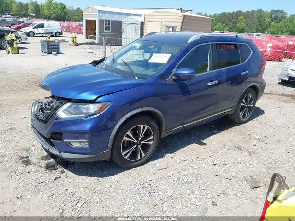 JN8AT2MT8JW464992 2018 NISSAN ROGUE - Image 2