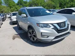JN8AT2MT8JW465995 2018 NISSAN ROGUE