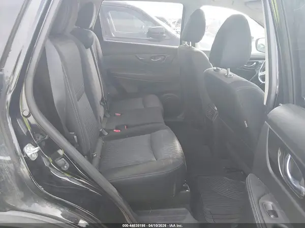 JN8AT2MT8JW468914 2018 NISSAN ROGUE - Image 8