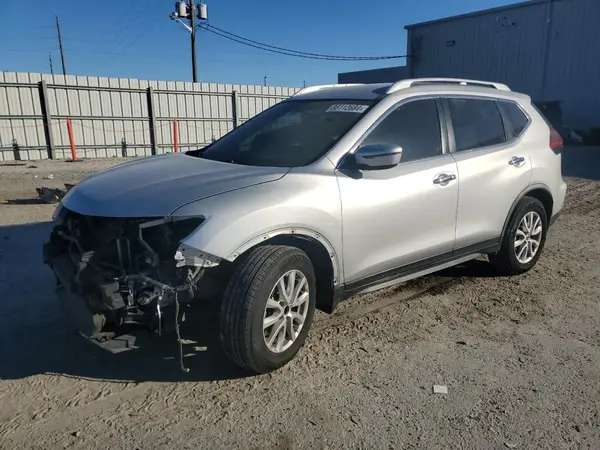 JN8AT2MT8JW491626 2018 NISSAN ROGUE - Image 1