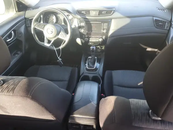 JN8AT2MT8JW491626 2018 NISSAN ROGUE - Image 8
