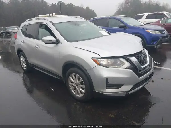 JN8AT2MT8KW252353 2019 NISSAN ROGUE - Image 1
