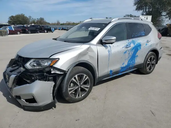 JN8AT2MT8KW253681 2019 NISSAN ROGUE - Image 1