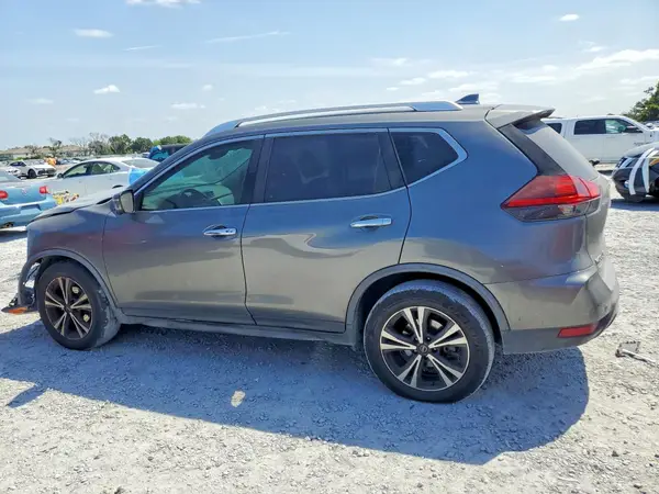 JN8AT2MT8KW255477 2019 NISSAN ROGUE - Image 2