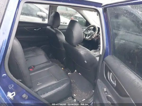 JN8AT2MT8KW255947 2019 NISSAN ROGUE - Image 8