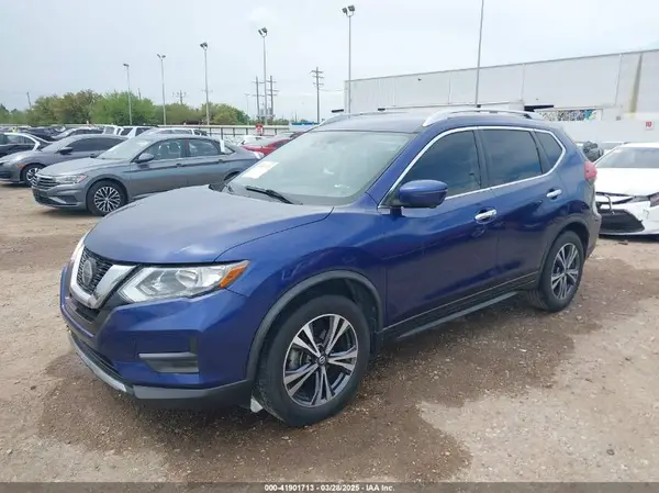 JN8AT2MT8KW256290 2019 NISSAN ROGUE - Image 2