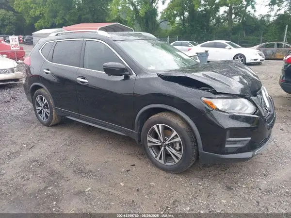 JN8AT2MT8KW259349 2019 NISSAN ROGUE - Image 1