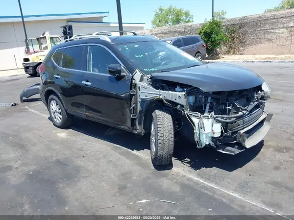 JN8AT2MT8KW261182 2019 NISSAN ROGUE - Image 1
