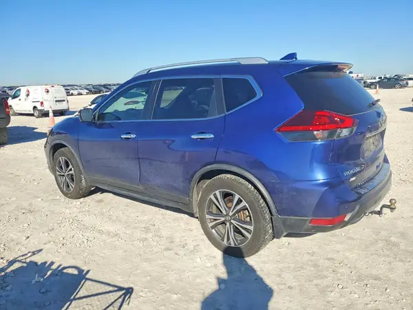 JN8AT2MT8KW266012 2019 NISSAN ROGUE - Image 2