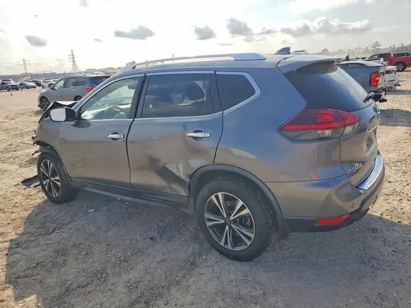 JN8AT2MT8KW266771 2019 NISSAN ROGUE - Image 2