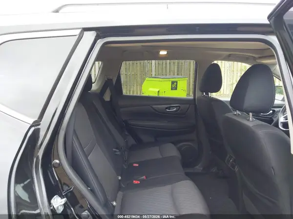 JN8AT2MT8KW267158 2019 NISSAN ROGUE - Image 8