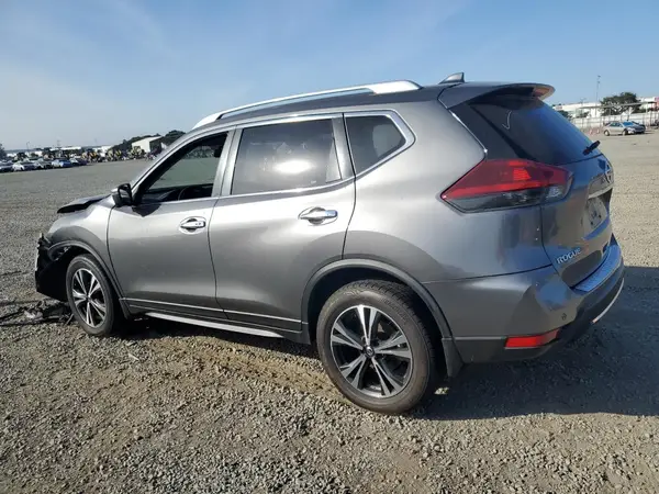 JN8AT2MT8KW268410 2019 NISSAN ROGUE - Image 2