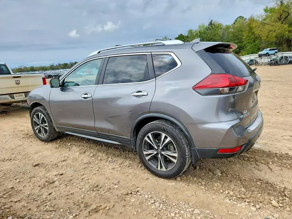 JN8AT2MT8LW003522 2020 NISSAN ROGUE - Image 2