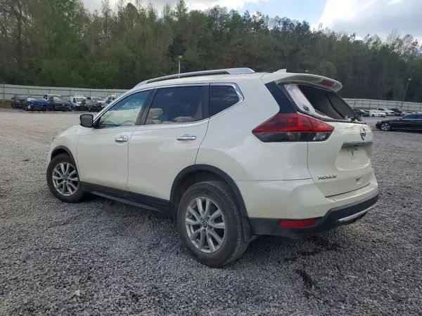 JN8AT2MT8LW010633 2020 NISSAN ROGUE - Image 2