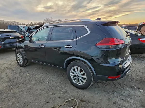 JN8AT2MT8LW016335 2020 NISSAN ROGUE - Image 2