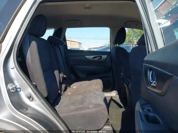 JN8AT2MT9GW001283 2016 NISSAN ROGUE - Image 8