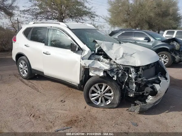 JN8AT2MT9GW004233 2016 NISSAN ROGUE - Image 1
