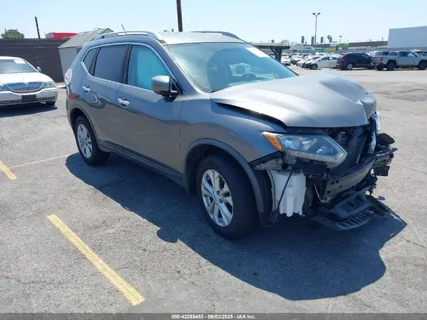JN8AT2MT9GW007052 2016 NISSAN ROGUE - Image 1