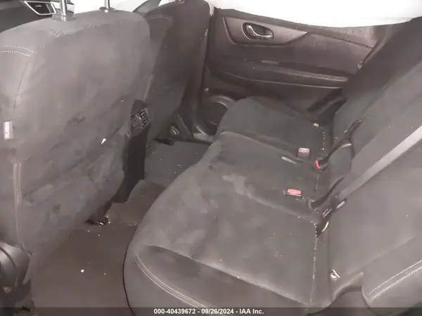 JN8AT2MT9GW013899 2016 NISSAN ROGUE - Image 8