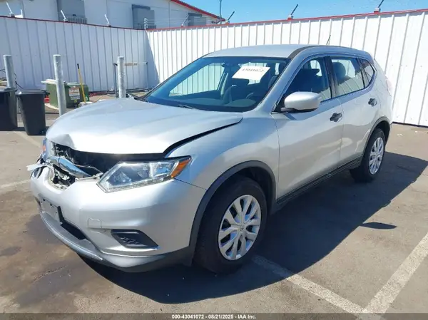 JN8AT2MT9GW018360 2016 NISSAN ROGUE - Image 2