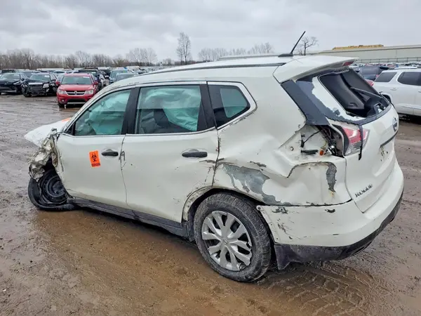 JN8AT2MT9GW022005 2016 NISSAN ROGUE - Image 2