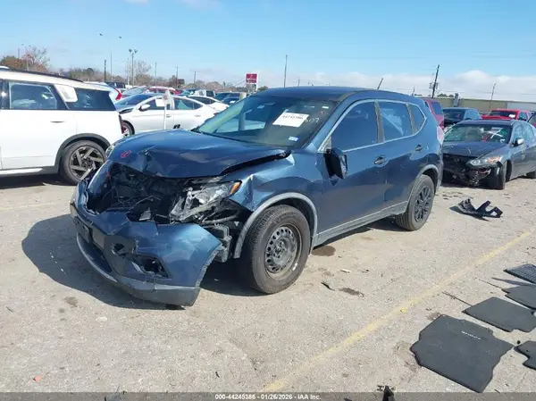 JN8AT2MT9GW022747 2016 NISSAN ROGUE - Image 2