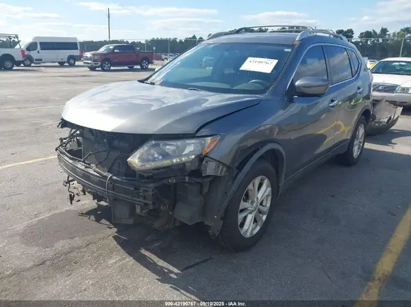 JN8AT2MT9GW023798 2016 NISSAN ROGUE - Image 2
