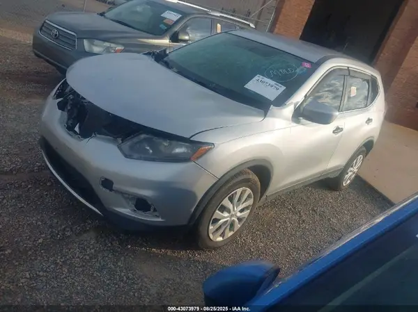 JN8AT2MT9GW026085 2016 NISSAN ROGUE - Image 2