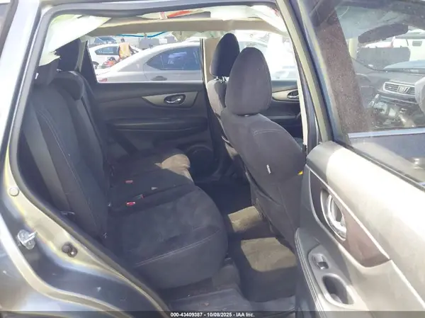 JN8AT2MT9GW027009 2016 NISSAN ROGUE - Image 8