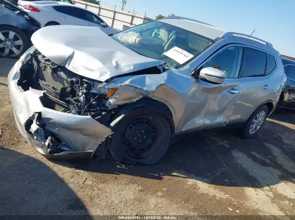 JN8AT2MT9GW027690 2016 NISSAN ROGUE - Image 2
