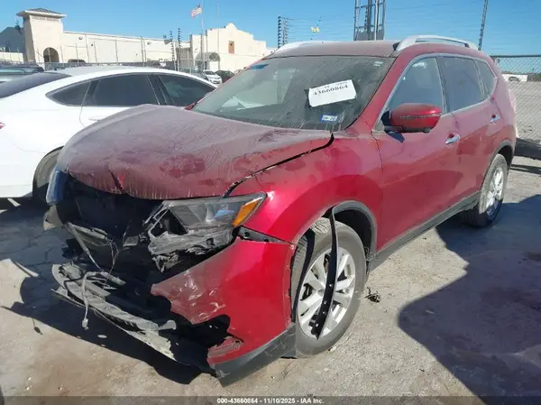 JN8AT2MT9GW030038 2016 NISSAN ROGUE - Image 2