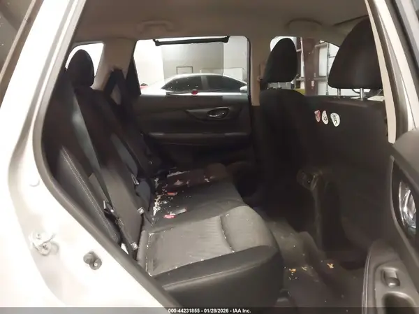 JN8AT2MT9HW135034 2017 NISSAN ROGUE - Image 8