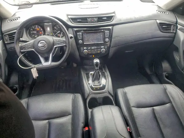 JN8AT2MT9HW136412 2017 NISSAN ROGUE - Image 8