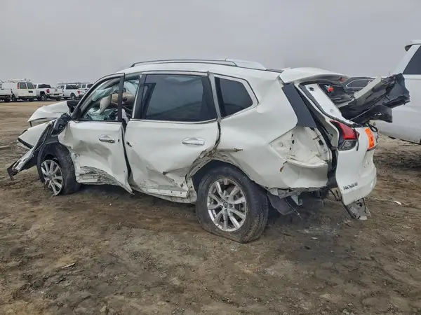 JN8AT2MT9HW138273 2017 NISSAN ROGUE - Image 2