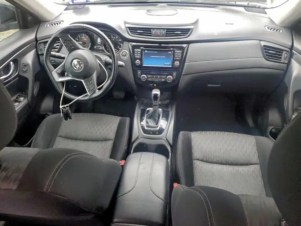 JN8AT2MT9HW141772 2017 NISSAN ROGUE - Image 8