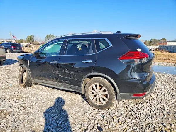 JN8AT2MT9HW142663 2017 NISSAN ROGUE - Image 2