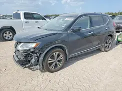 JN8AT2MT9HW143067 2017 NISSAN ROGUE