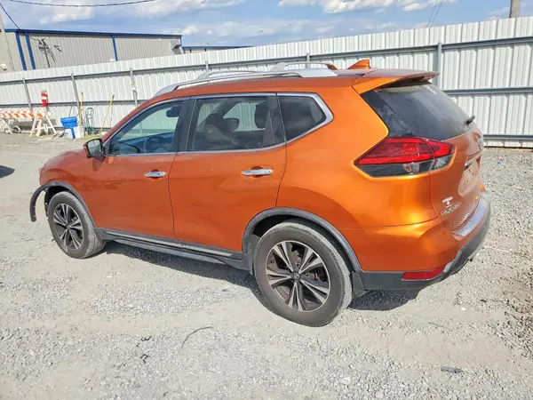 JN8AT2MT9HW144638 2017 NISSAN ROGUE - Image 2