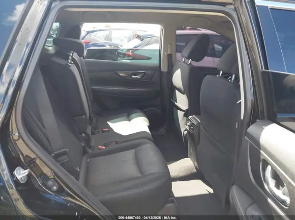 JN8AT2MT9HW146986 2017 NISSAN ROGUE - Image 8