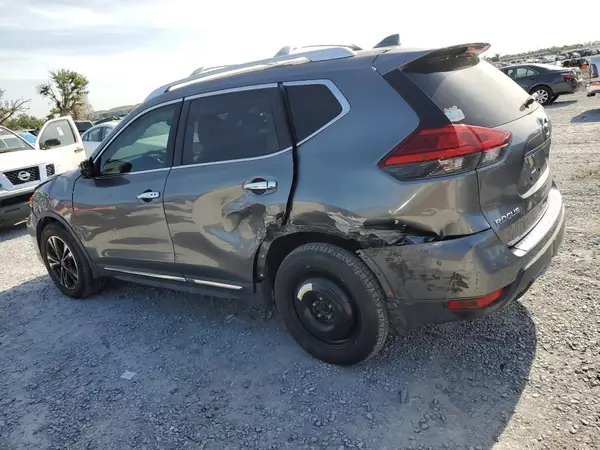 JN8AT2MT9HW147880 2017 NISSAN ROGUE - Image 2