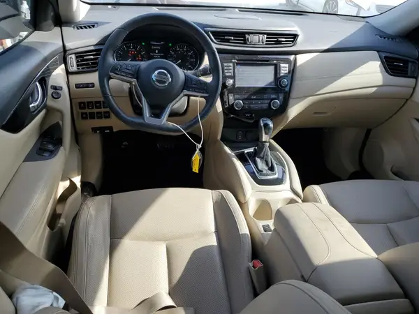 JN8AT2MT9HW147880 2017 NISSAN ROGUE - Image 8