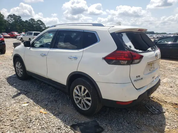 JN8AT2MT9HW148463 2017 NISSAN ROGUE - Image 2