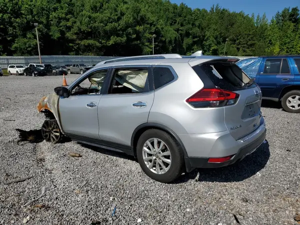 JN8AT2MT9HW148494 2017 NISSAN ROGUE - Image 2