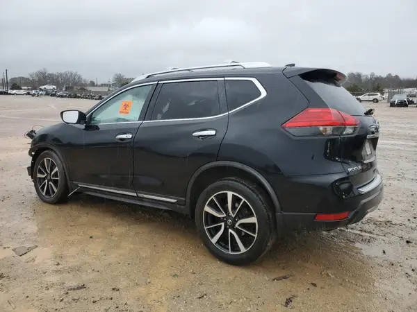 JN8AT2MT9HW150536 2017 NISSAN ROGUE - Image 2