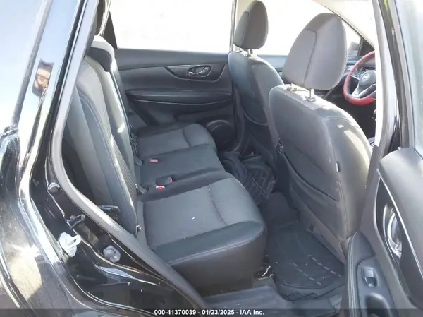 JN8AT2MT9HW150598 2017 NISSAN ROGUE - Image 8