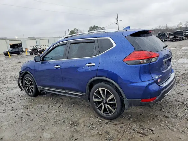 JN8AT2MT9HW150939 2017 NISSAN ROGUE - Image 2